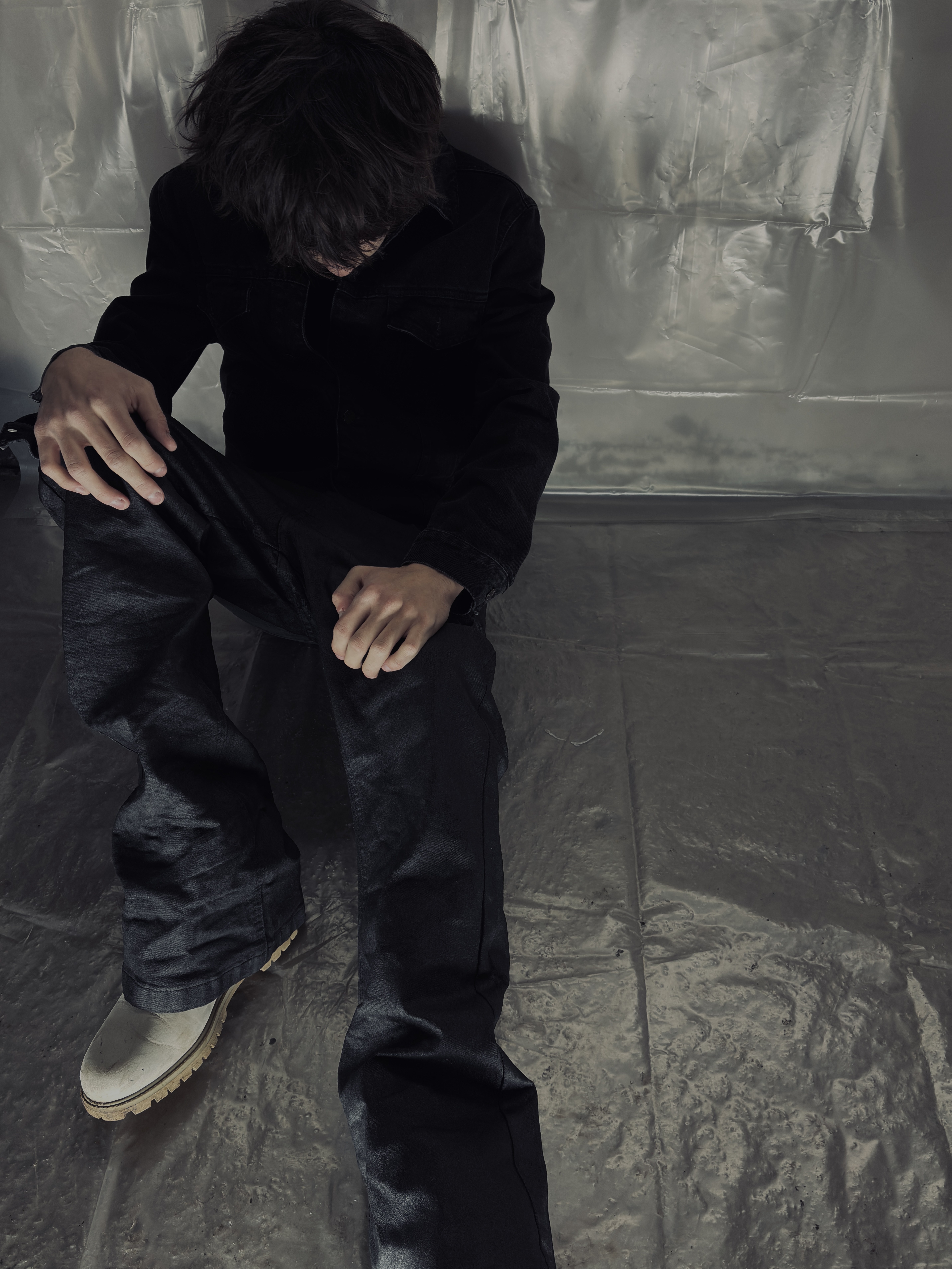 Full Black Waxed Jeans