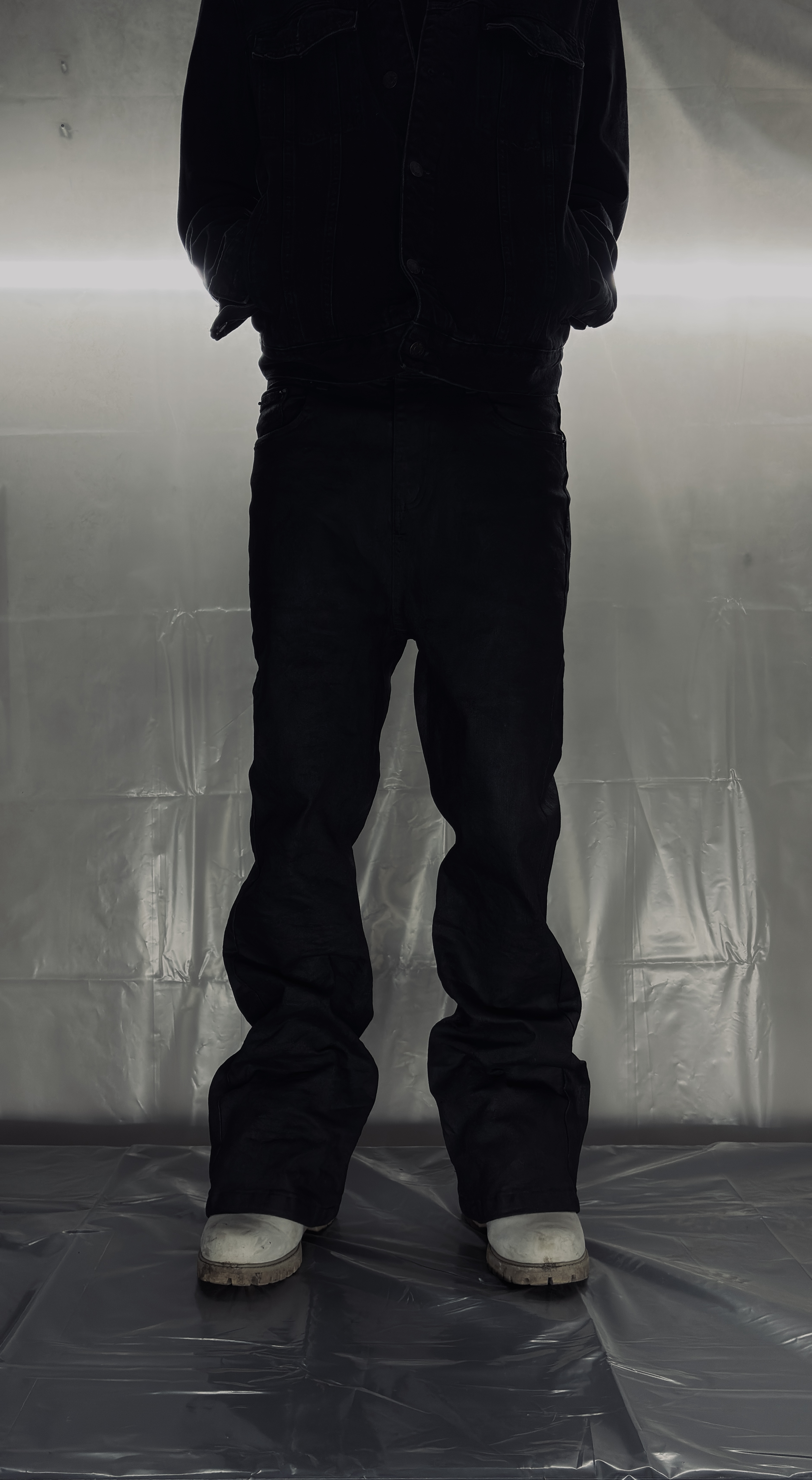 Full Black Waxed Jeans